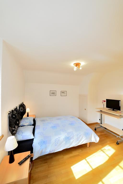 Hotel-Restaurant De La Tour 部屋 写真