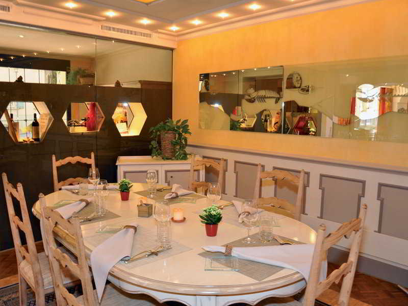 Hotel-Restaurant De La Tour エクステリア 写真